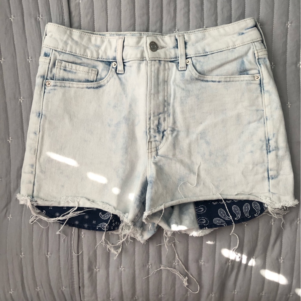 EUC! High-Waisted O.G. Straight Cut-Off Jean Short
